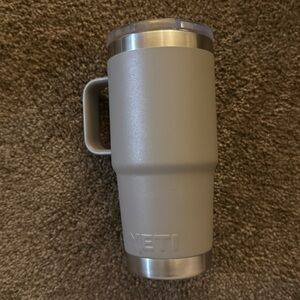 Yeti travel mug